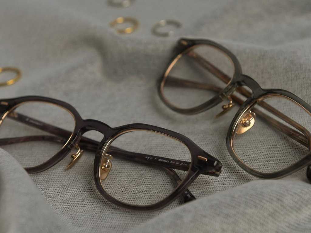 Wai Shing Optical (Open Soon) Wai Shing Optical was founded in 1994 and specializes in eyewear brands around the world.   The company provides professional optometry services and eyewear fitting for school children, and also participates in the government health care voucher service, committed to meeting the needs of people from all walks of life.